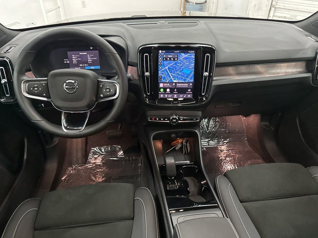 Used 2022 Volvo C40 P8 Recharge Ultimate AWD/4WD image 18
