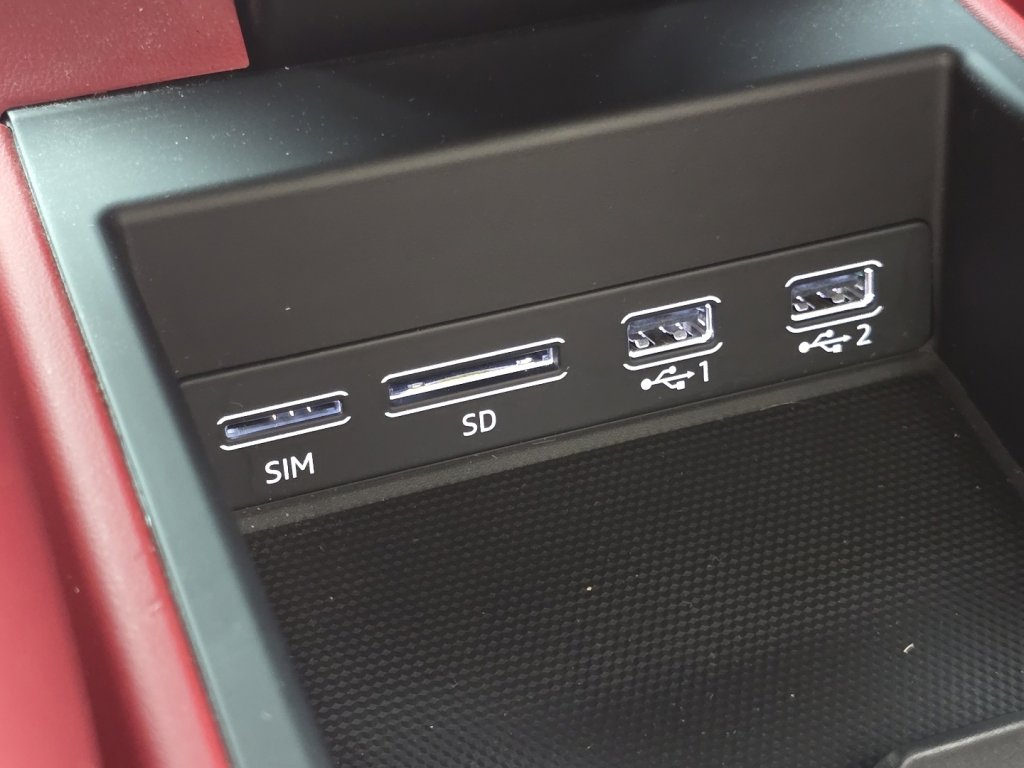 Certified 2020 Porsche 911 Carrera 4S image 22