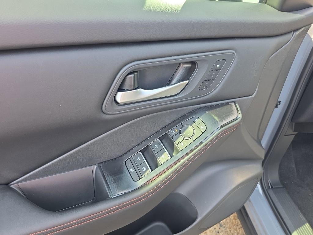 New 2026 Nissan Rogue SV w/ Rock Creek Premium Package image 15