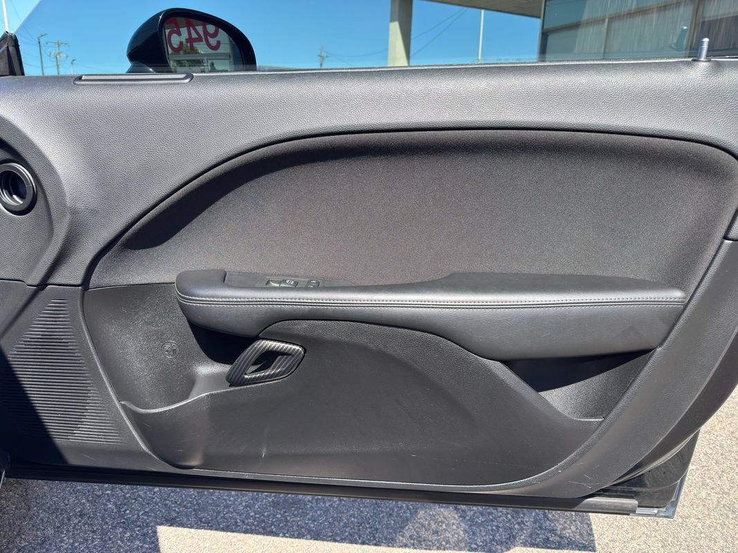 Used 2019 Dodge Challenger R/T RWD image 27