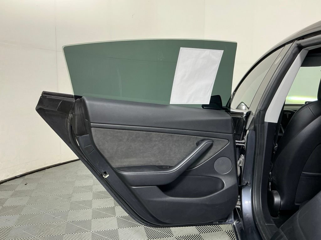 Used 2022 Tesla Model 3 Performance AWD/4WD image 21