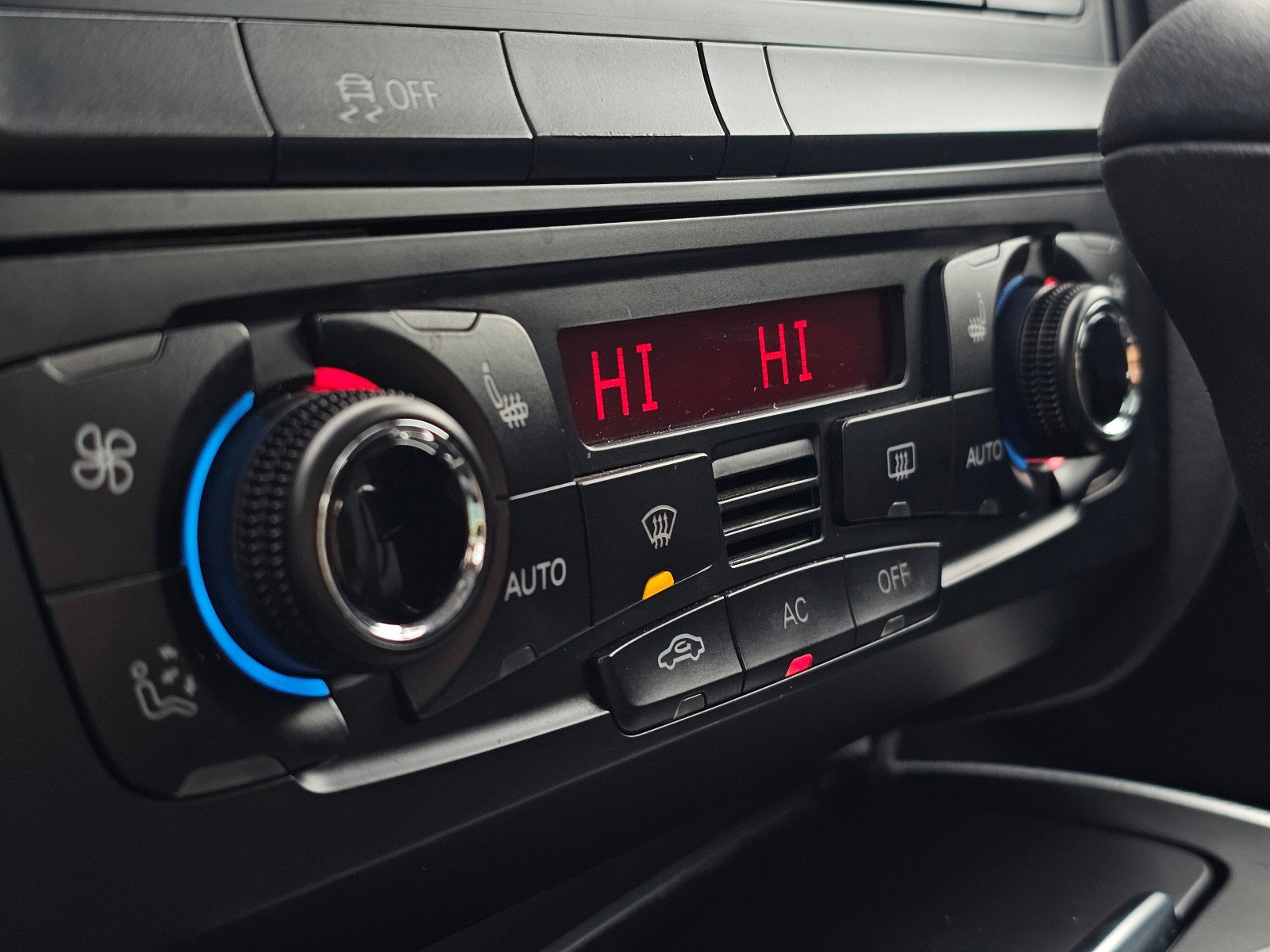 Used 2011 Audi A4 2.0T Premium Plus image 28