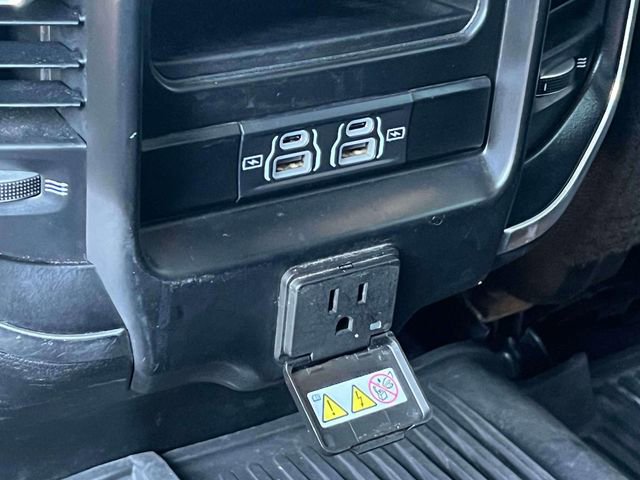 Used 2022 RAM 2500 Laramie w/ Night Edition AWD/4WD image 15