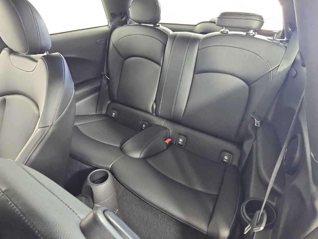 Used 2016 MINI Cooper S FWD image 20
