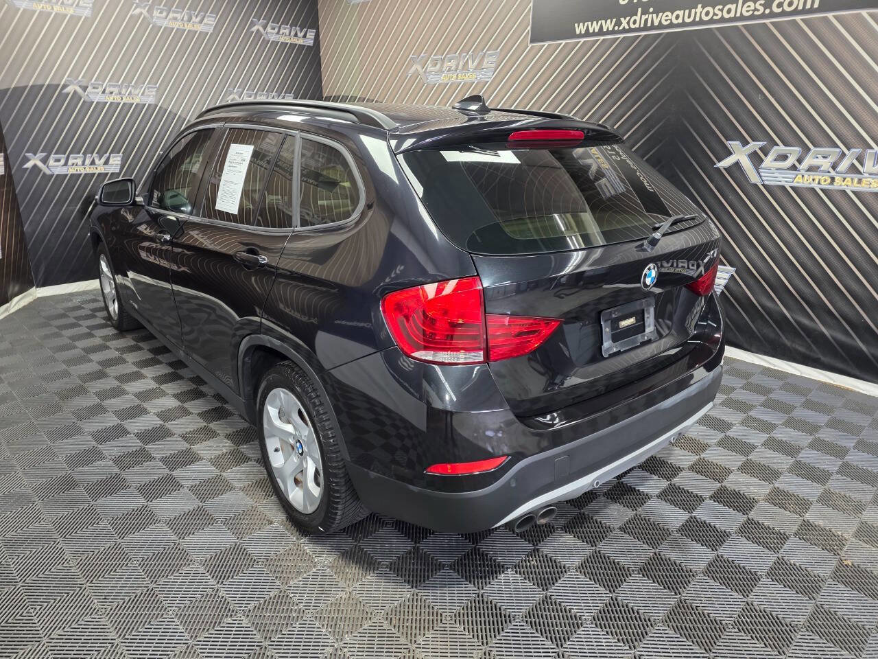 Used 2015 BMW X1 sDrive28i image 10