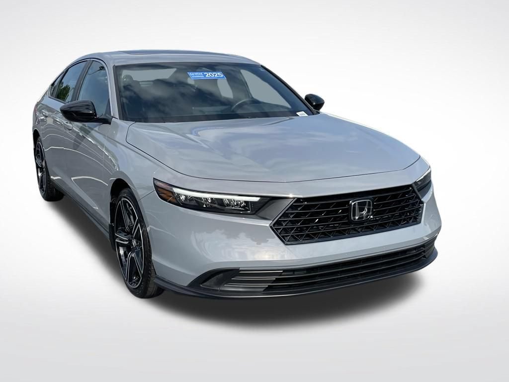 Used 2025 Honda Accord Sport image 8