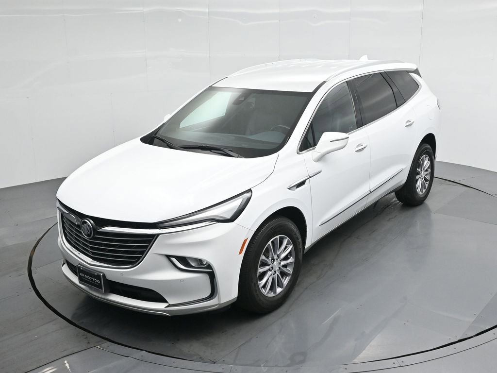 Used 2022 Buick Enclave Essence image 38