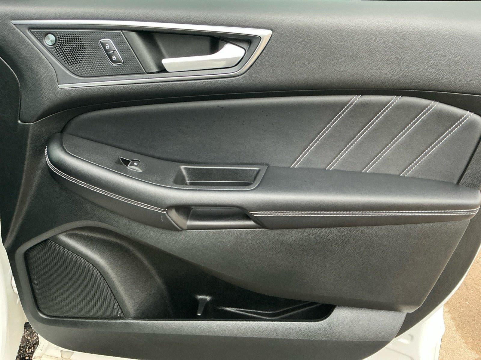 Used 2022 Ford Edge ST AWD/4WD image 16