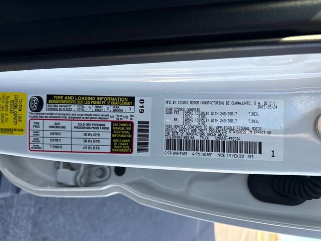 Used 2024 Toyota Tacoma SR image 32
