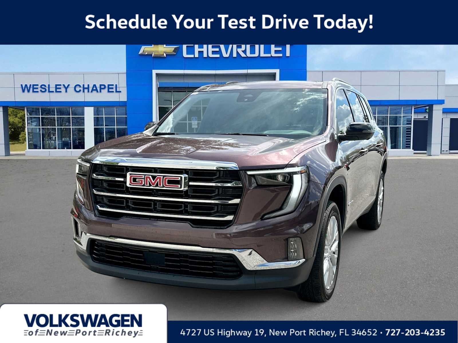 Used 2024 GMC Acadia Elevation AWD/4WD image 1