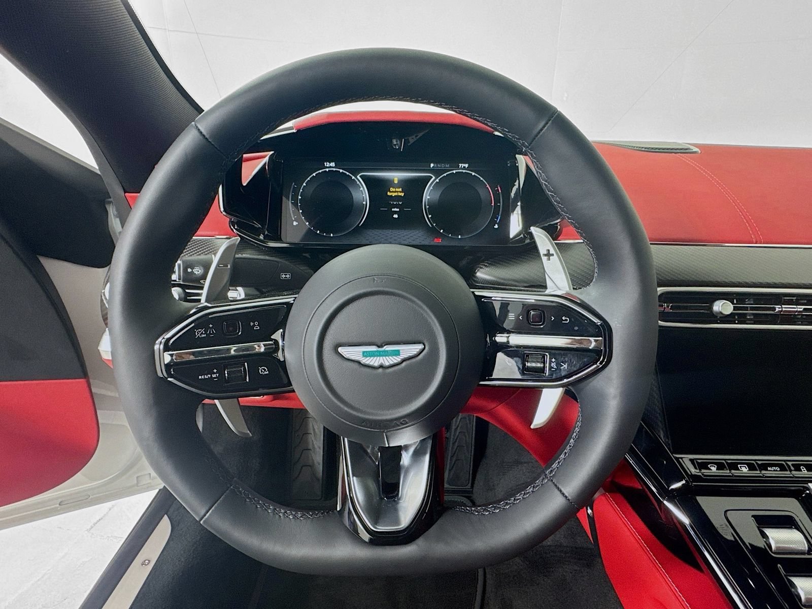 Used 2026 Aston Martin V8 Vantage S RWD image 11