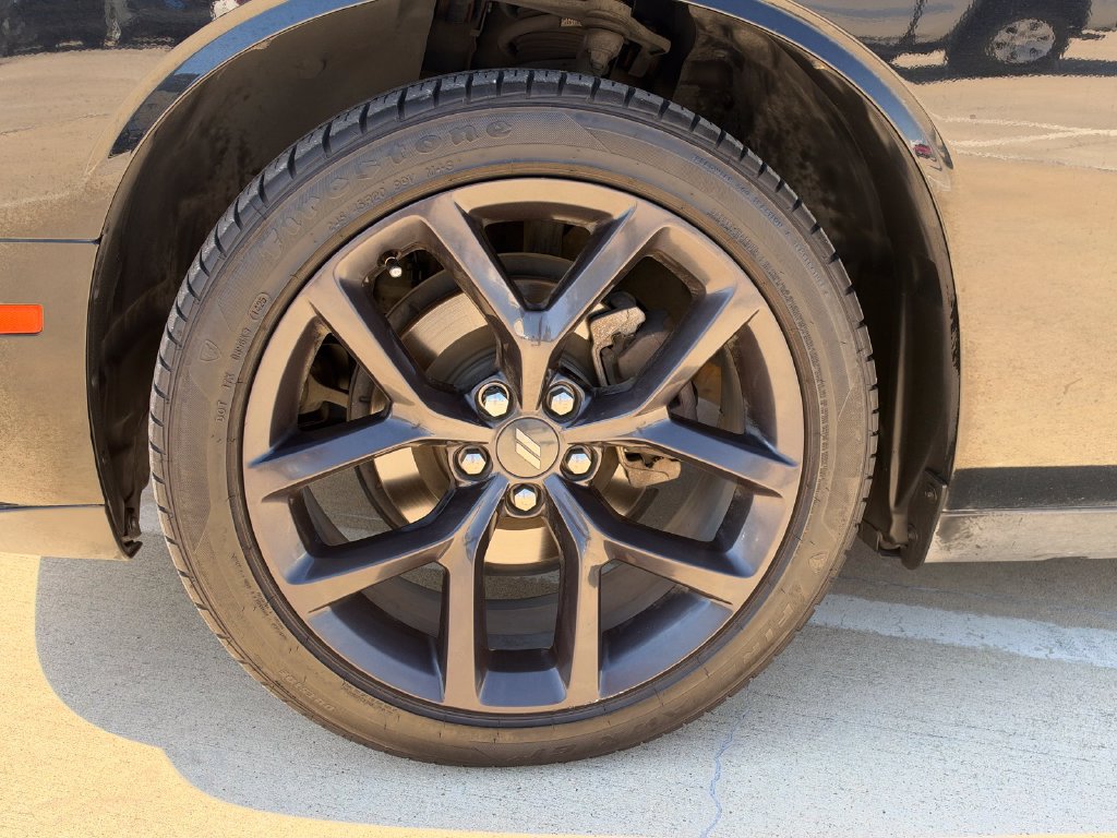 Used 2020 Dodge Challenger SXT w/ Blacktop Package RWD image 11