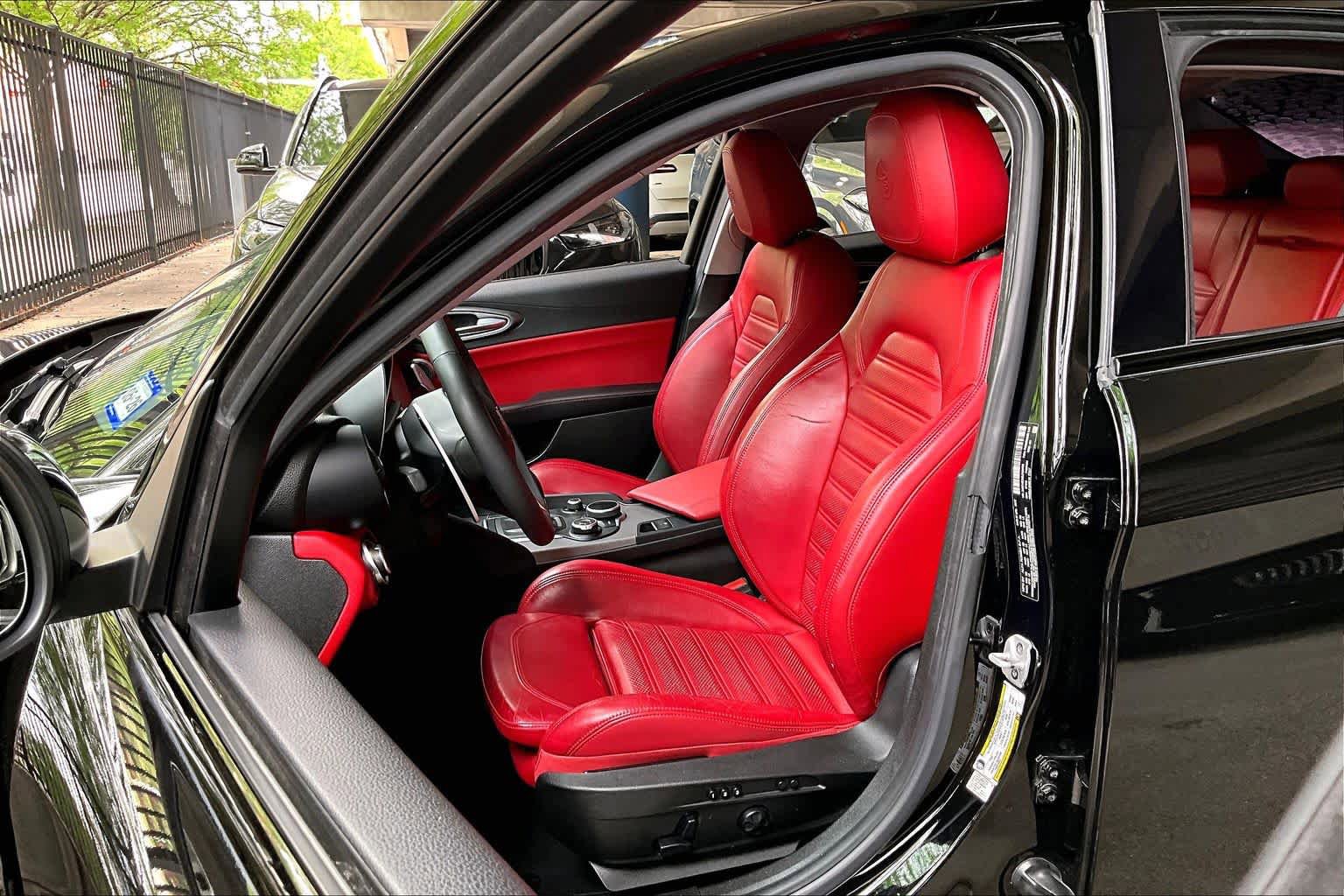 Used 2018 Alfa Romeo Giulia Ti Sport w/ Quick Order Package 22U Sport RWD image 7