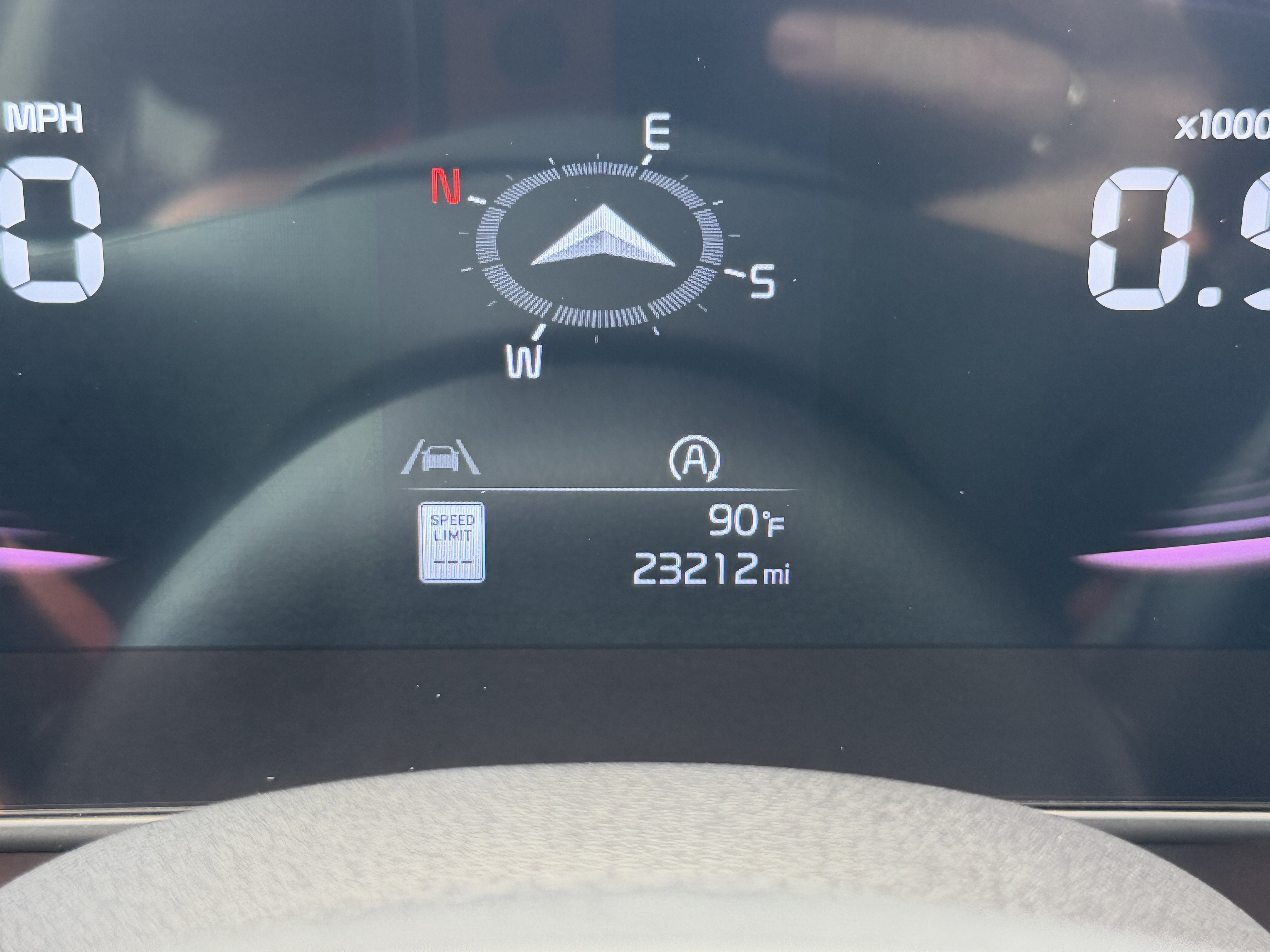 Used 2025 Kia Sportage EX FWD image 31