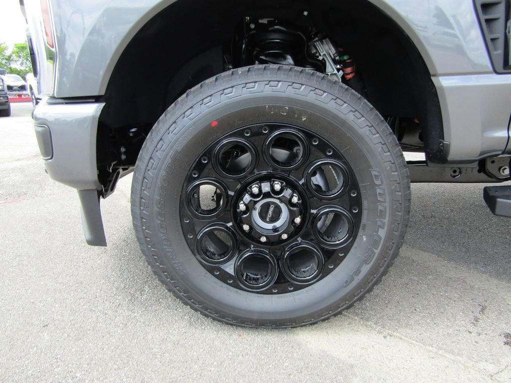 New 2025 Ford F350 Lariat w/ Lariat Ultimate Package image 12