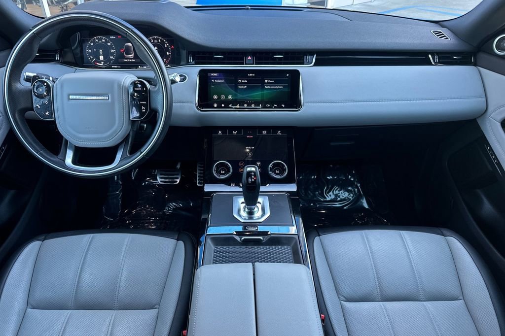Used 2020 Land Rover Range Rover Evoque First Edition image 13