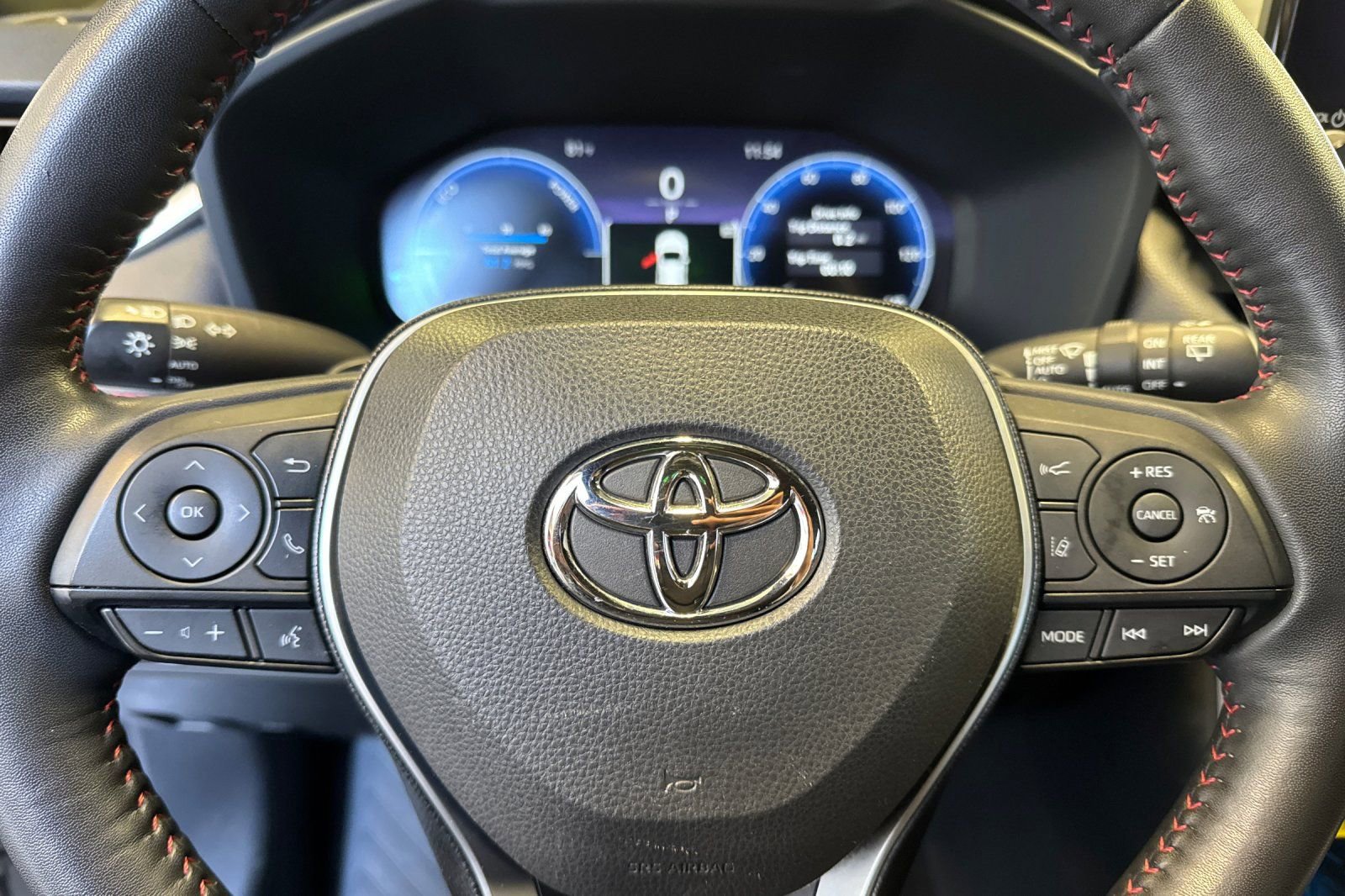 Certified 2023 Toyota RAV4 XSE w/ Weather Package AWD/4WD image 30