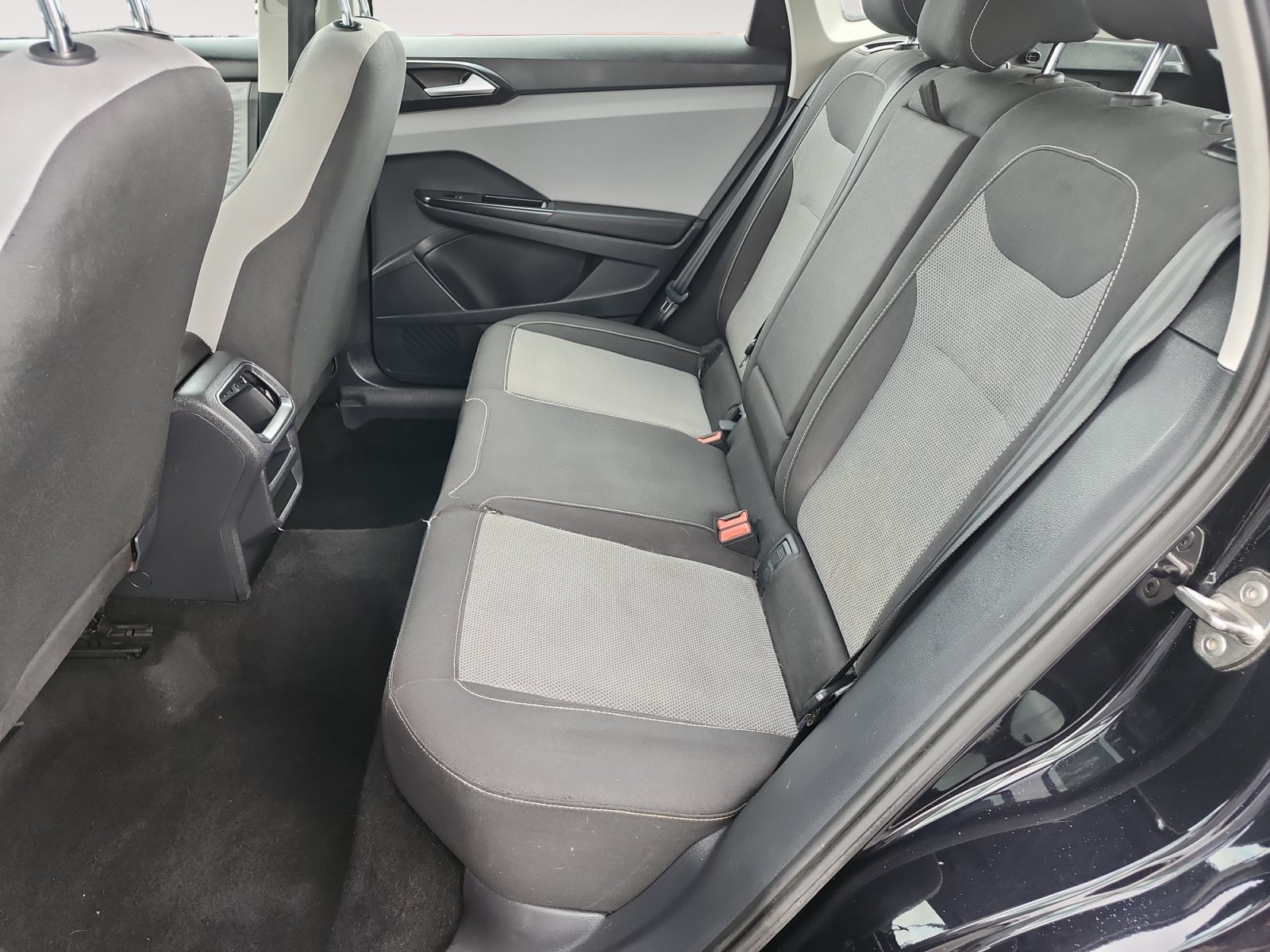 Used 2023 Volkswagen Taos S FWD image 13