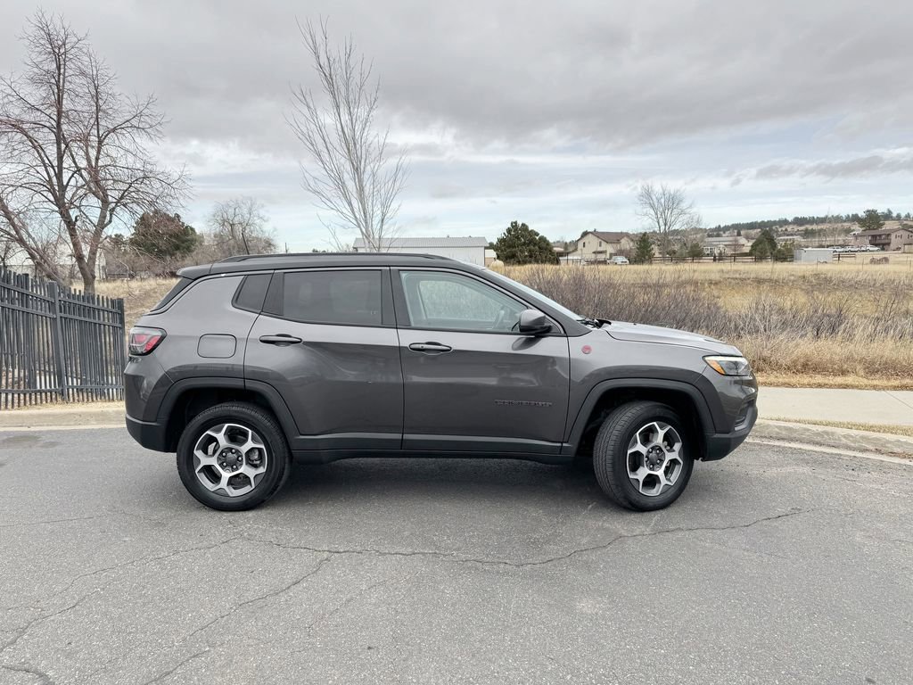 Used 2022 Jeep Compass Trailhawk w/ Trailhawk Elite Group image 5