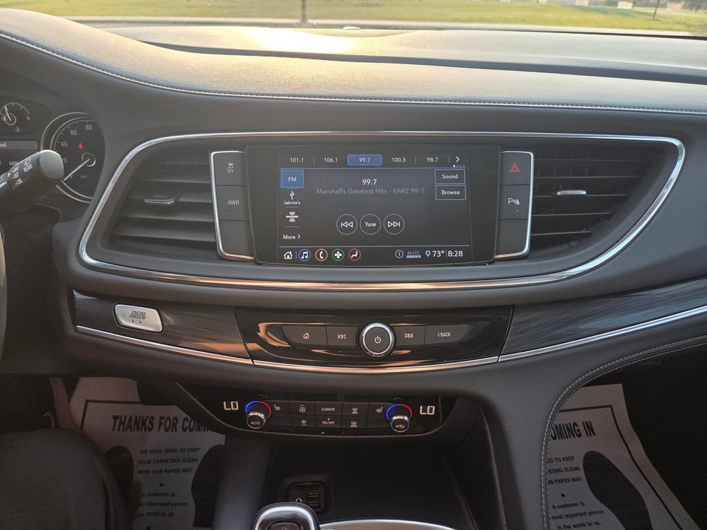 Used 2020 Buick Enclave Essence AWD/4WD image 27