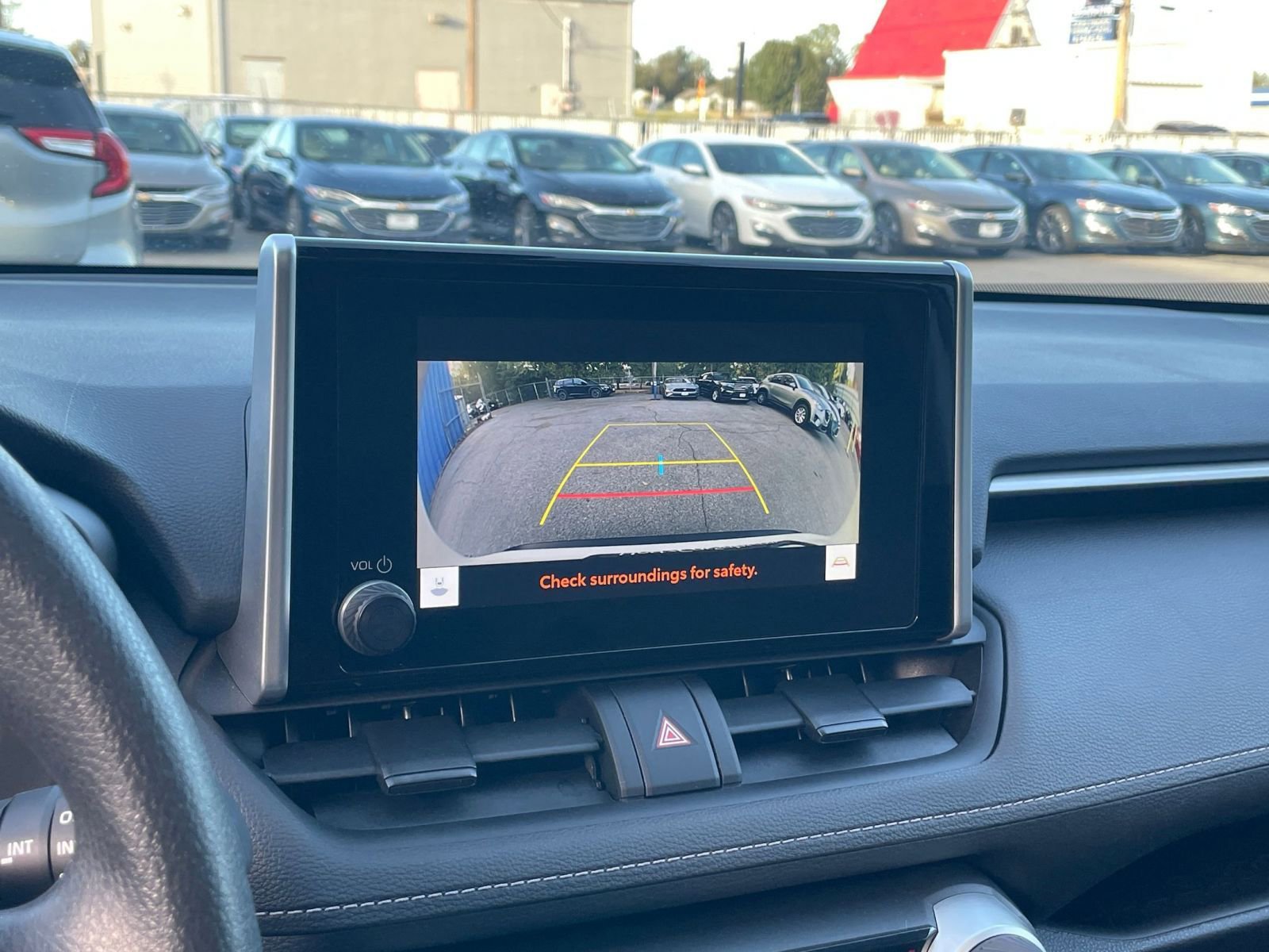 Used 2025 Toyota RAV4 XLE image 17