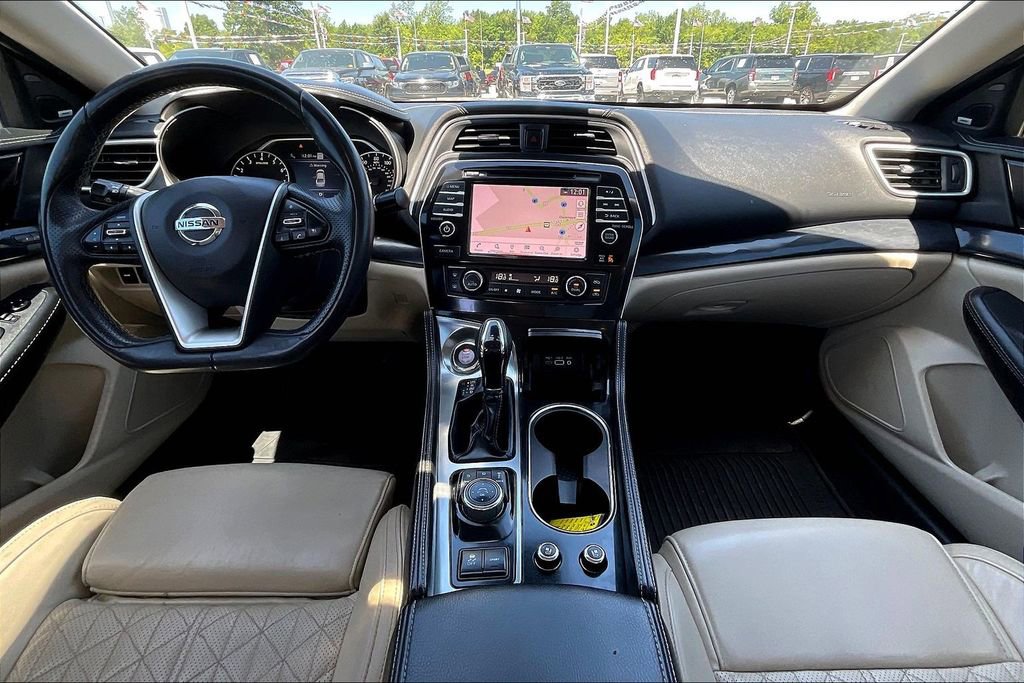 Used 2022 Nissan Maxima Platinum FWD image 14