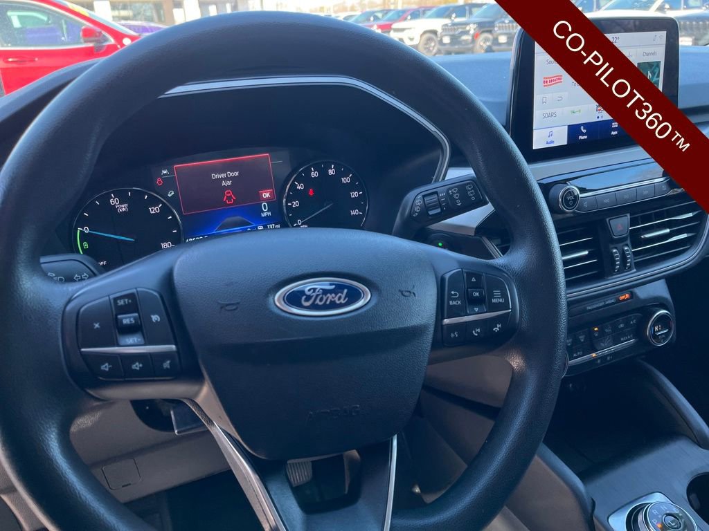 Used 2021 Ford Escape SE image 10