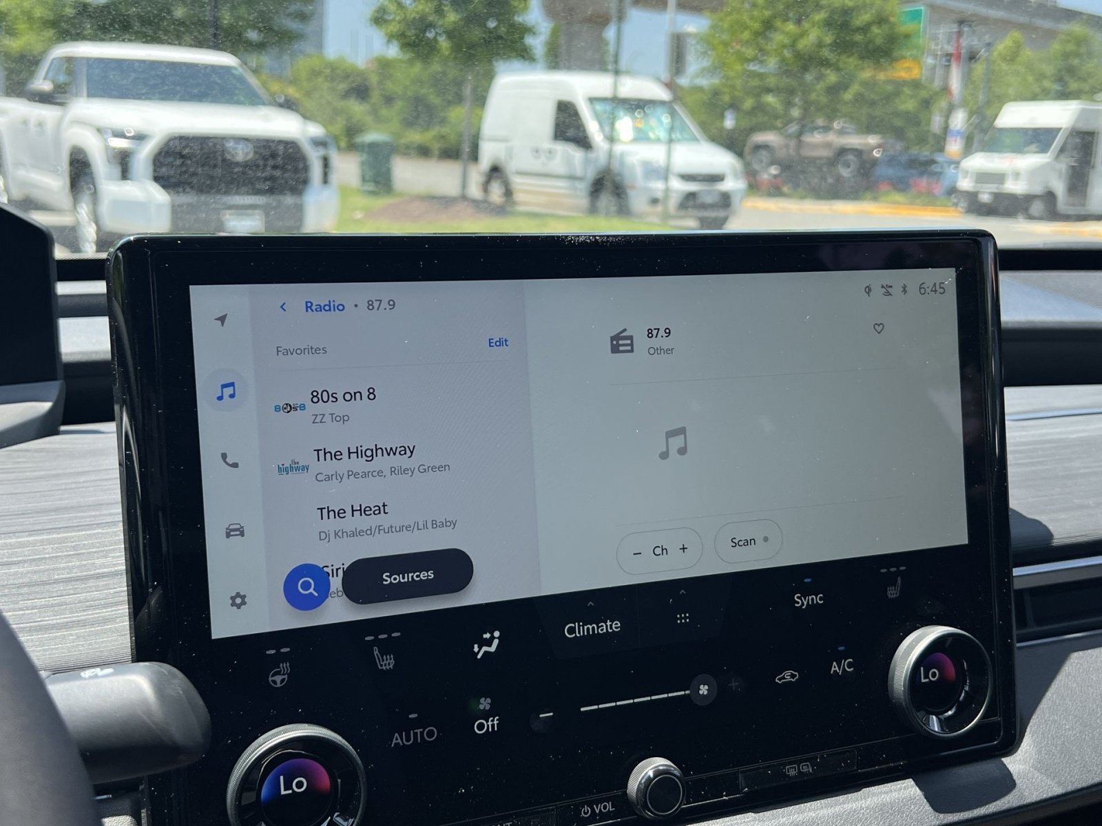 New 2026 Toyota C-HR AWD/4WD image 13