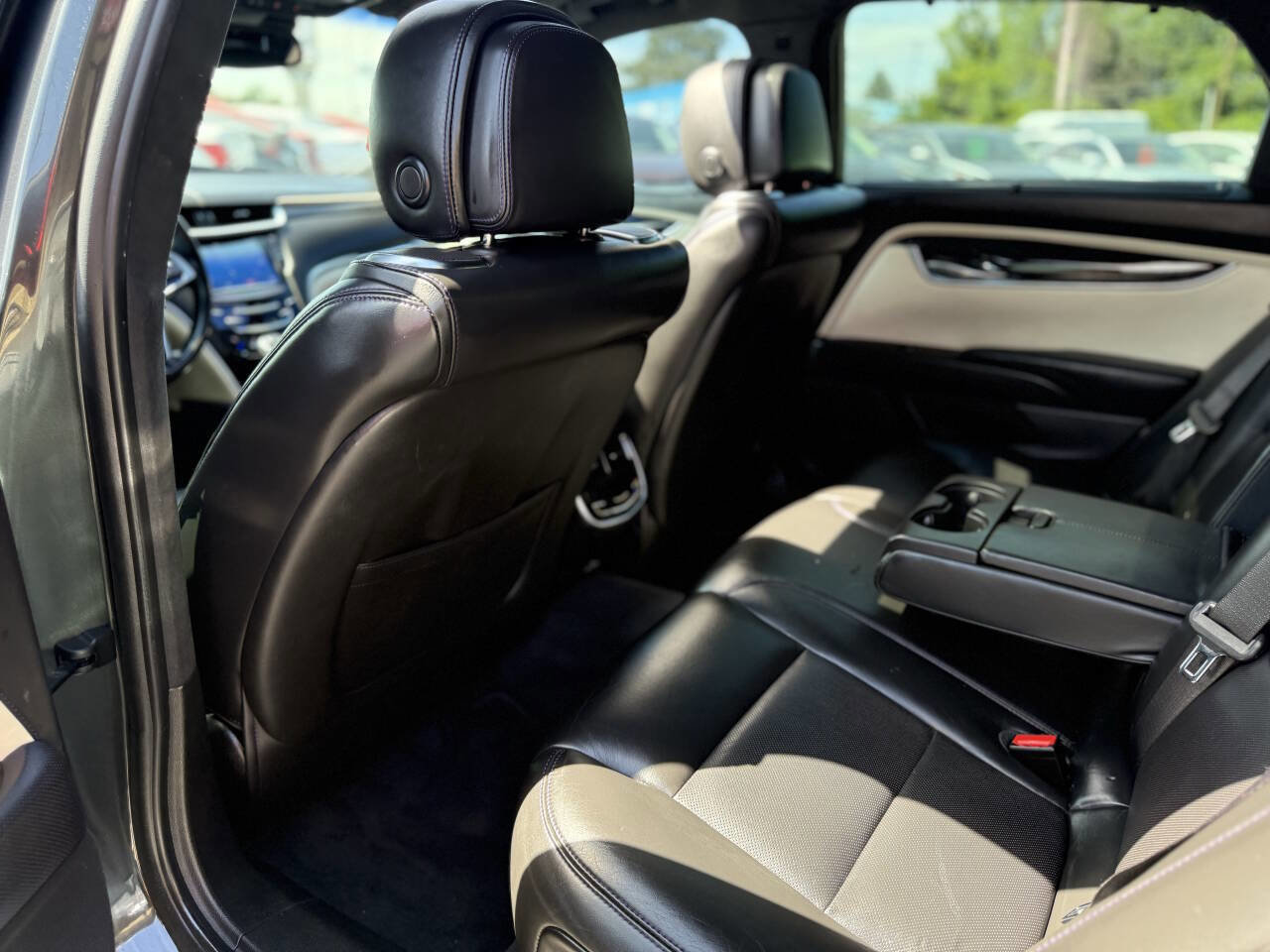 Used 2013 Cadillac XTS Platinum image 15