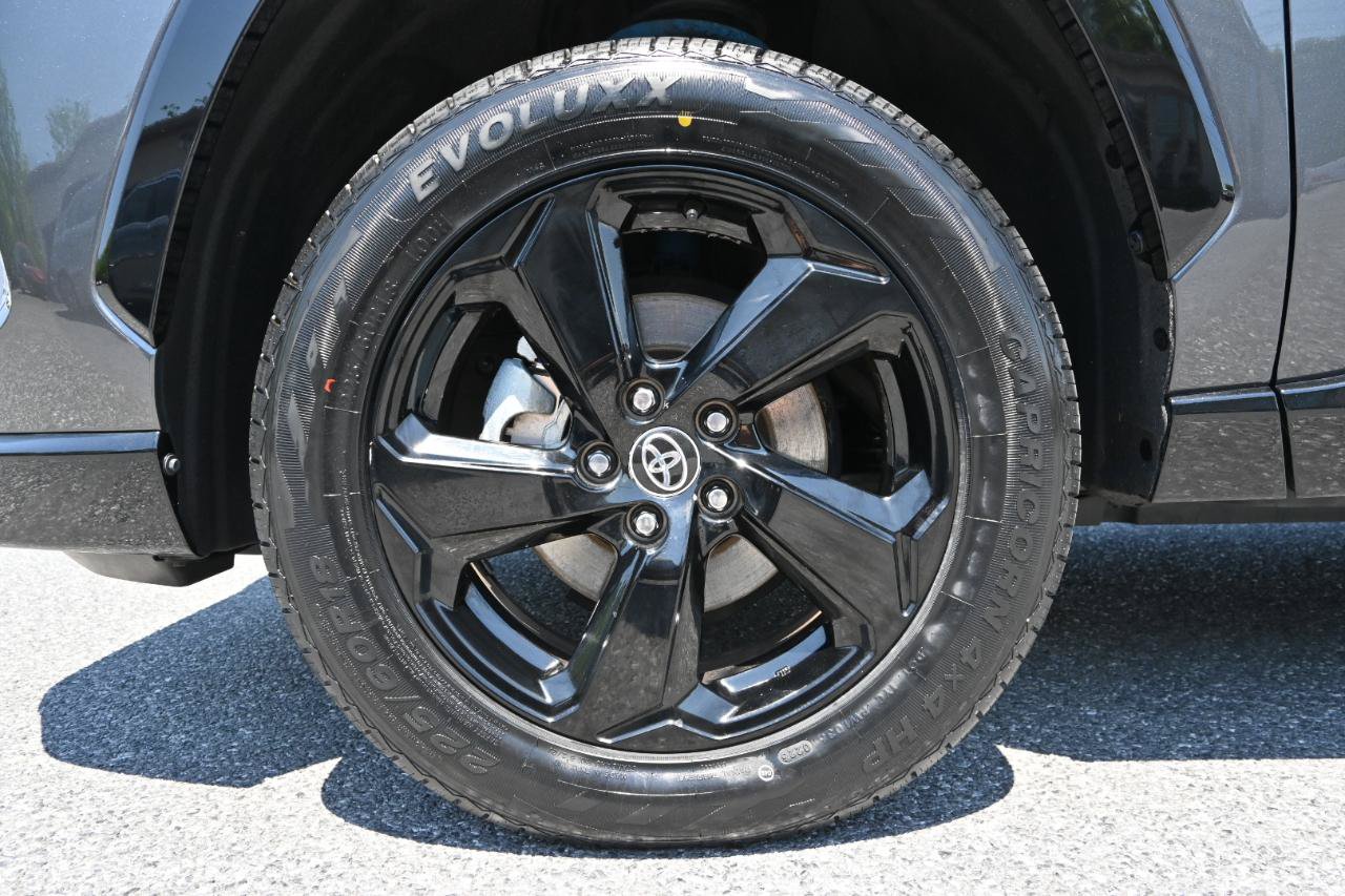Used 2021 Toyota RAV4 XSE AWD/4WD image 39