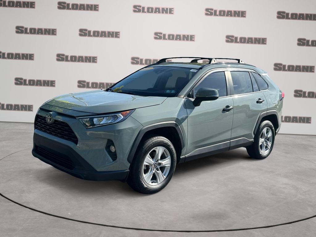 Used 2020 Toyota RAV4 XLE w/ Convenience Package AWD/4WD image 1