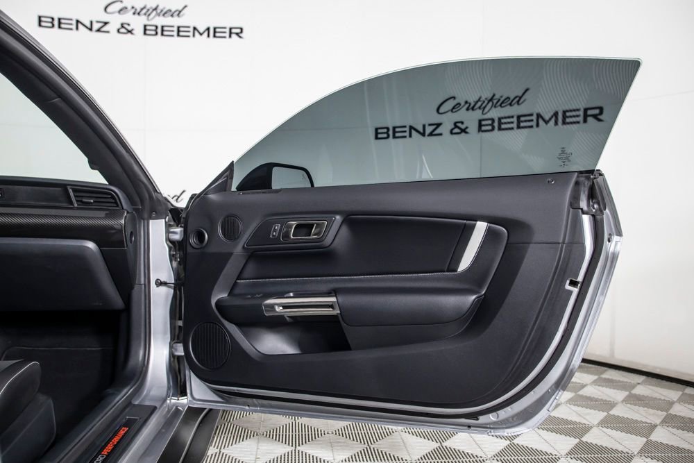 Used 2020 Ford Mustang Shelby GT500 w/ Technology Package image 14