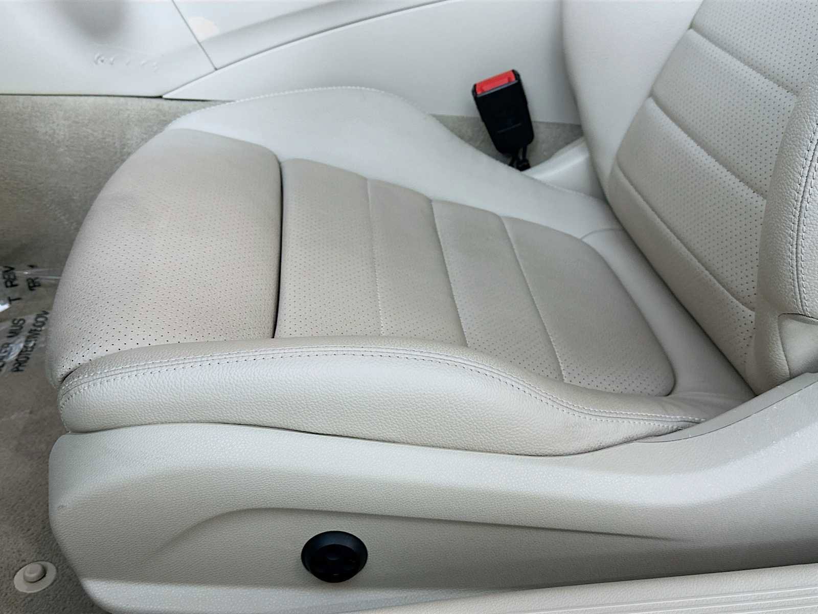 Used 2023 Mercedes-Benz C 300 Cabriolet image 13