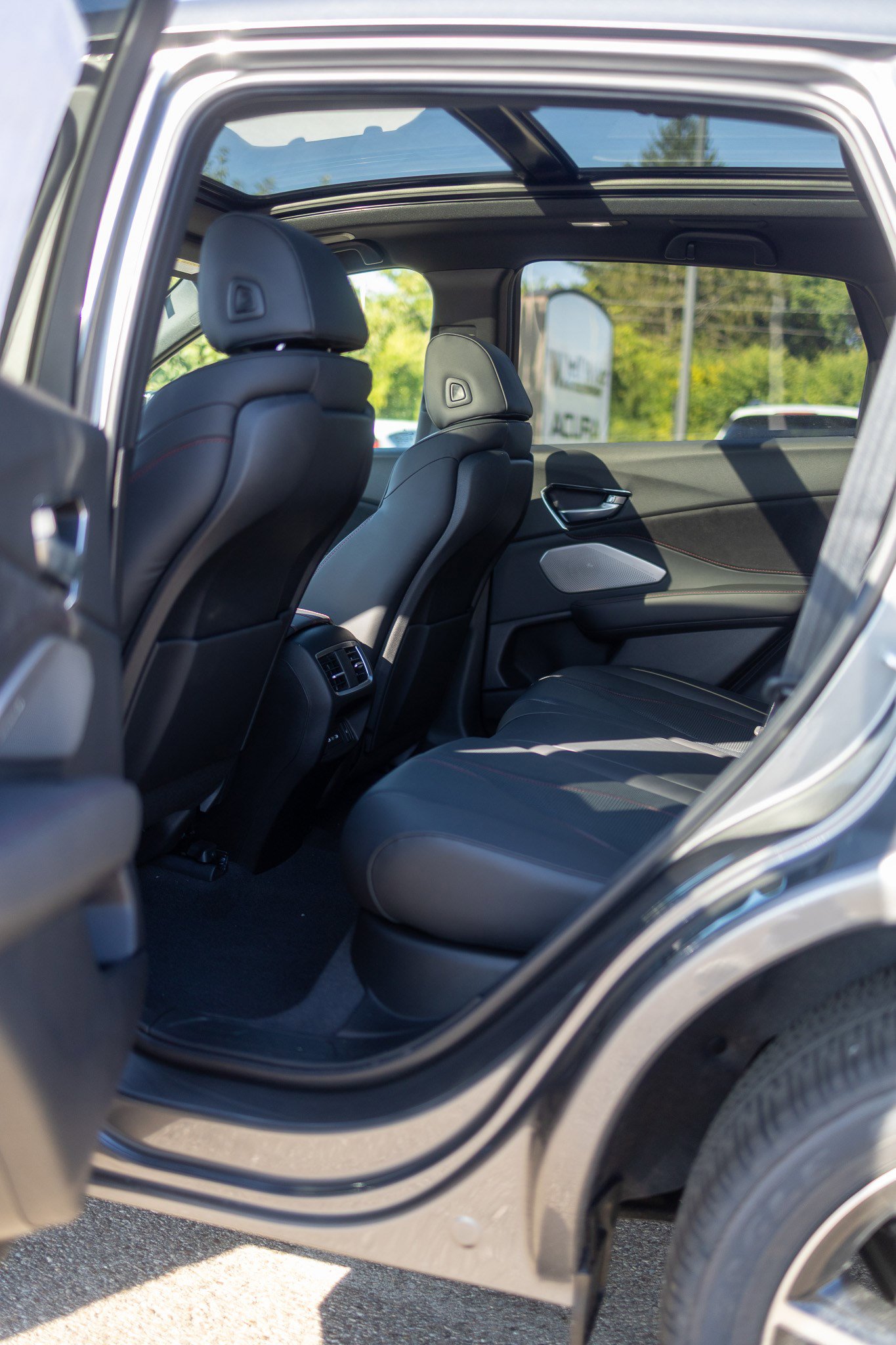 New 2025 Acura RDX A-Spec image 37