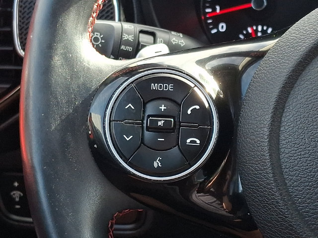 Certified 2021 Kia Soul Turbo FWD image 23