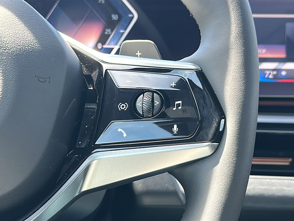 New 2026 BMW 530i w/ Premium Package image 19