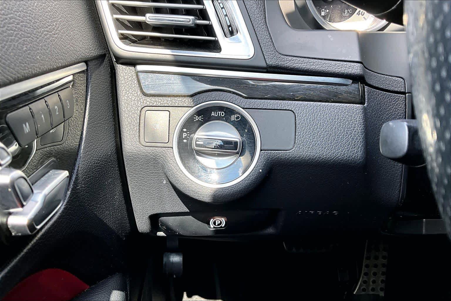 Used 2014 Mercedes-Benz E 350 Cabriolet image 33