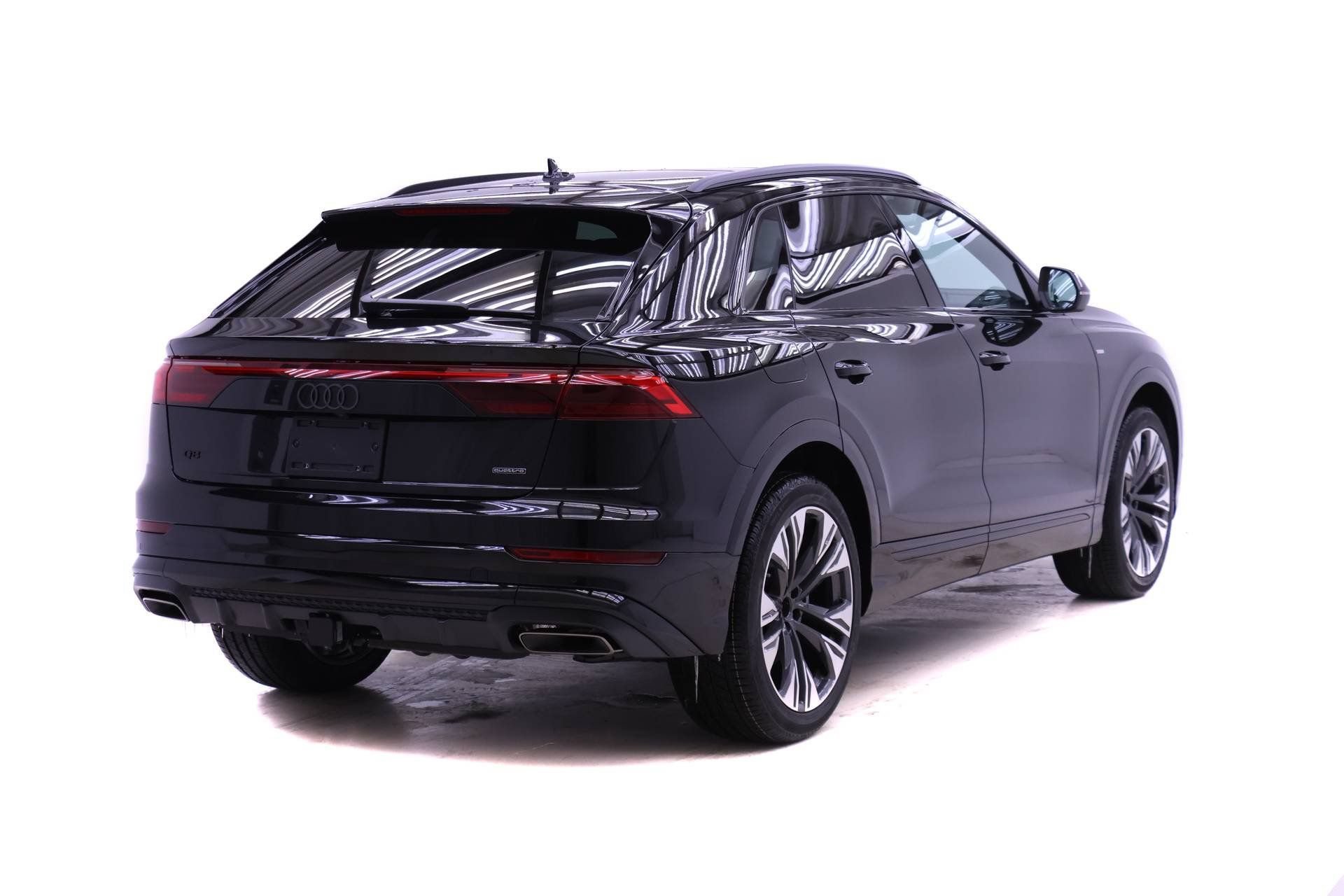 Used 2026 Audi Q8 Premium Plus w/ Premium Plus Package AWD/4WD image 4
