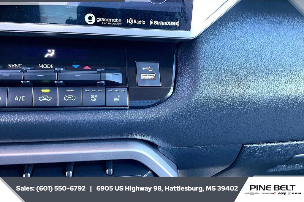 Used 2024 Toyota Tundra Limited image 22