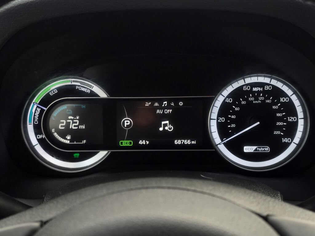 Used 2019 Kia Niro EX image 21