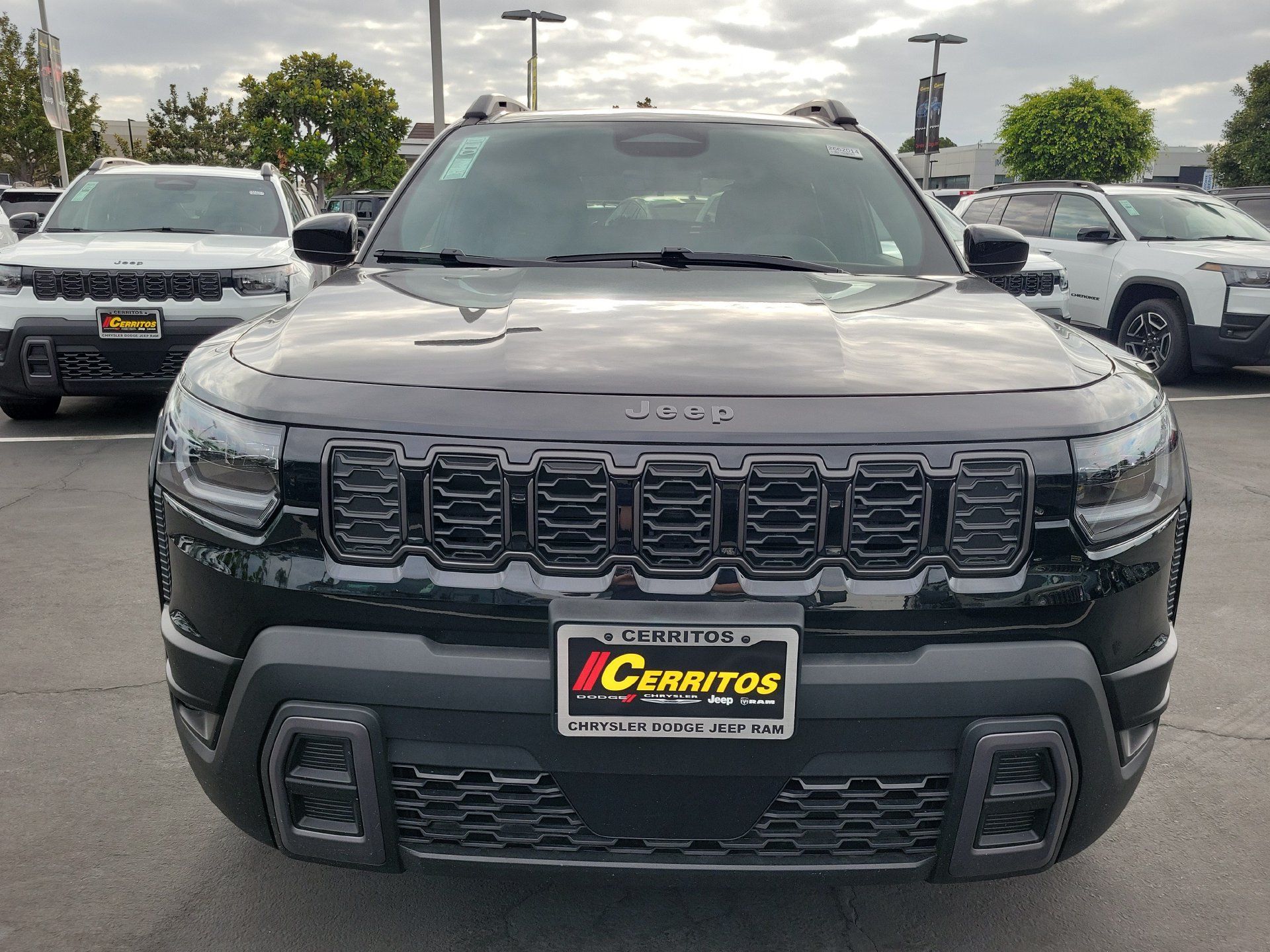 New 2026 Jeep Cherokee Laredo AWD/4WD image 5