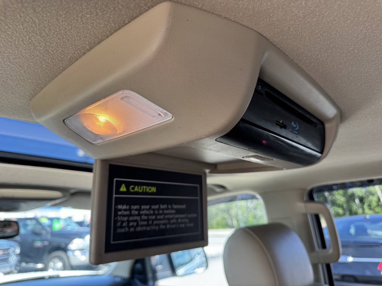 Used 2014 Toyota Sequoia Platinum AWD/4WD image 31