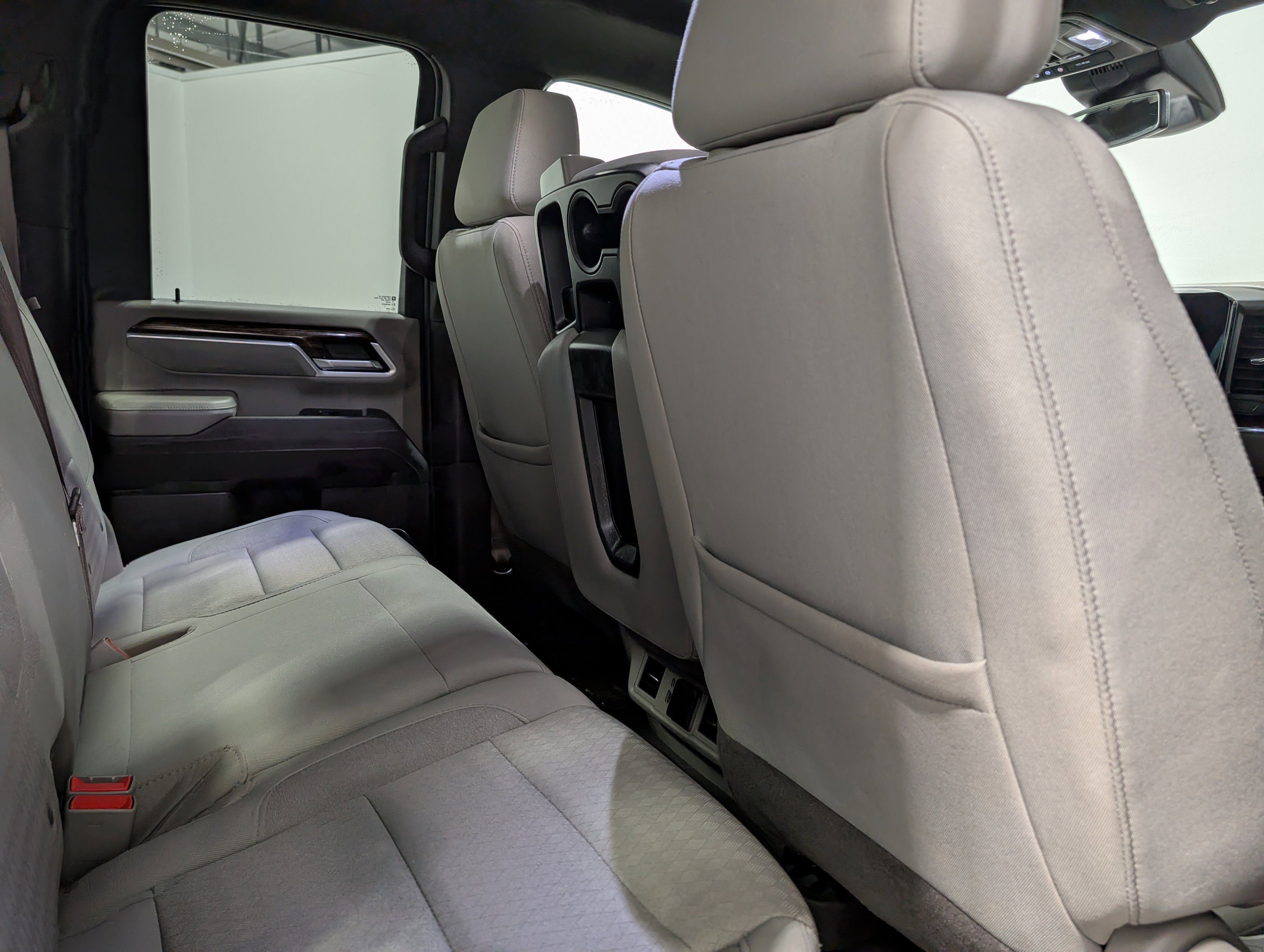 Used 2024 GMC Sierra 3500 SLE w/ SLE Value Package image 18