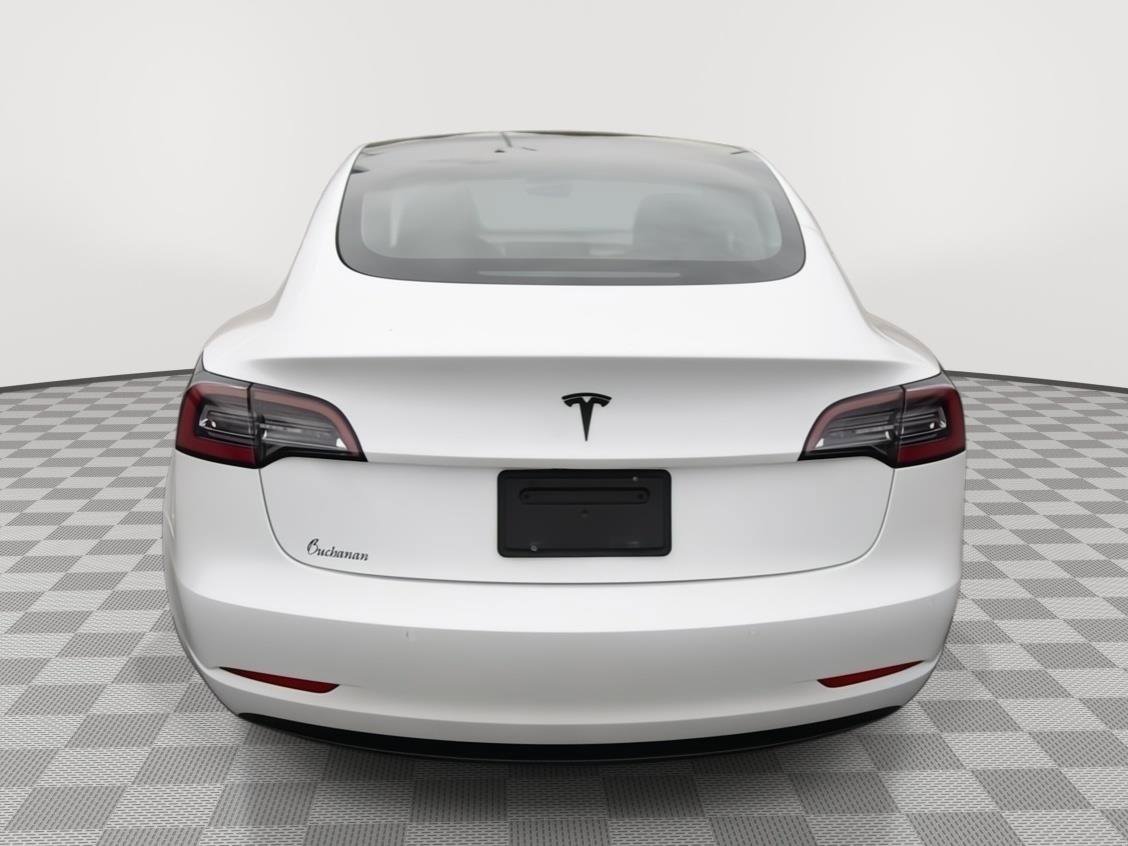 Used 2021 Tesla Model 3 Standard Range Plus RWD image 4