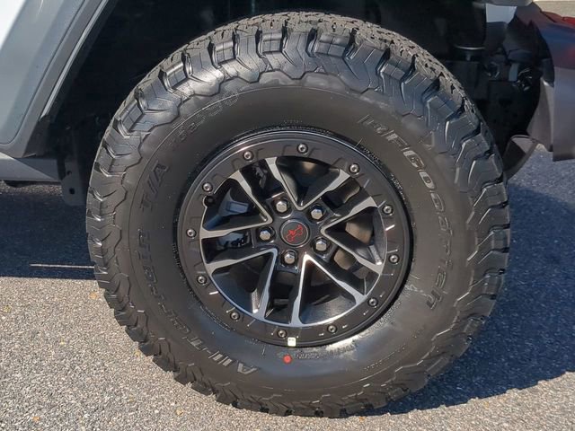 New 2026 Jeep Wrangler Rubicon w/ Xtreme 35 Tire Package AWD/4WD image 10