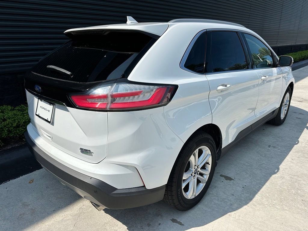 Used 2019 Ford Edge SEL FWD image 10