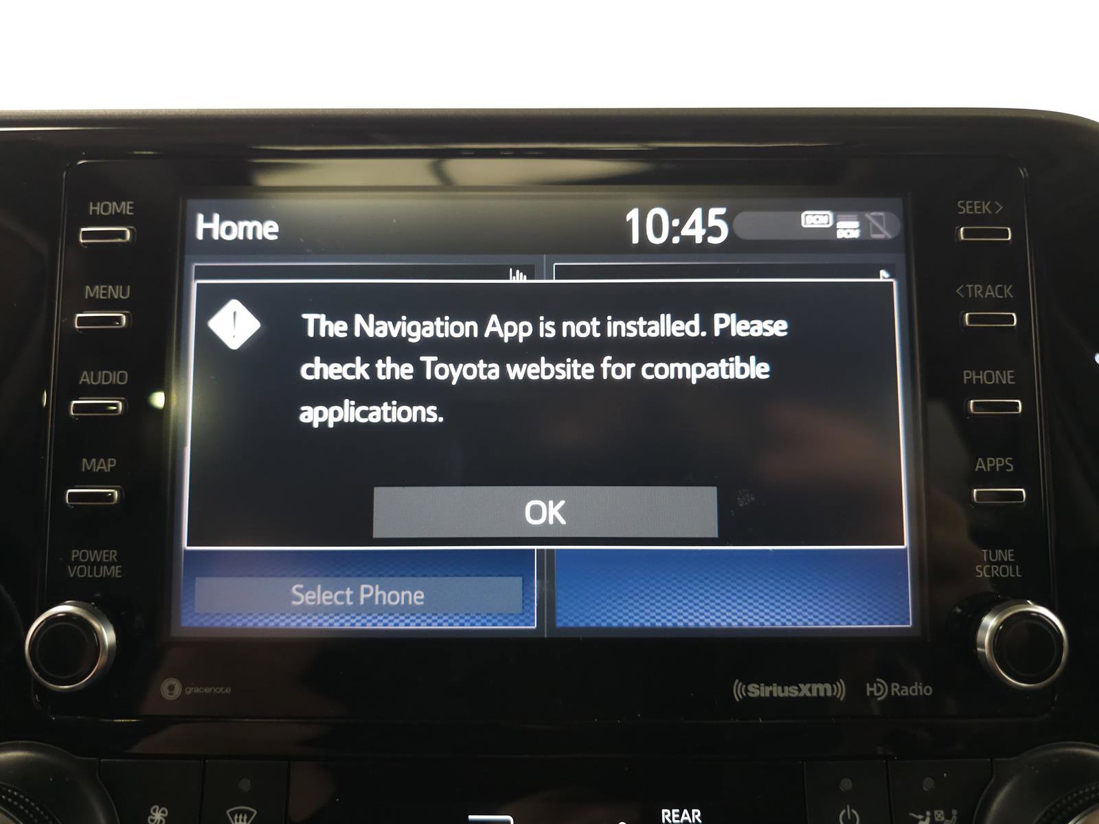 Used 2022 Toyota Highlander XLE AWD/4WD image 8