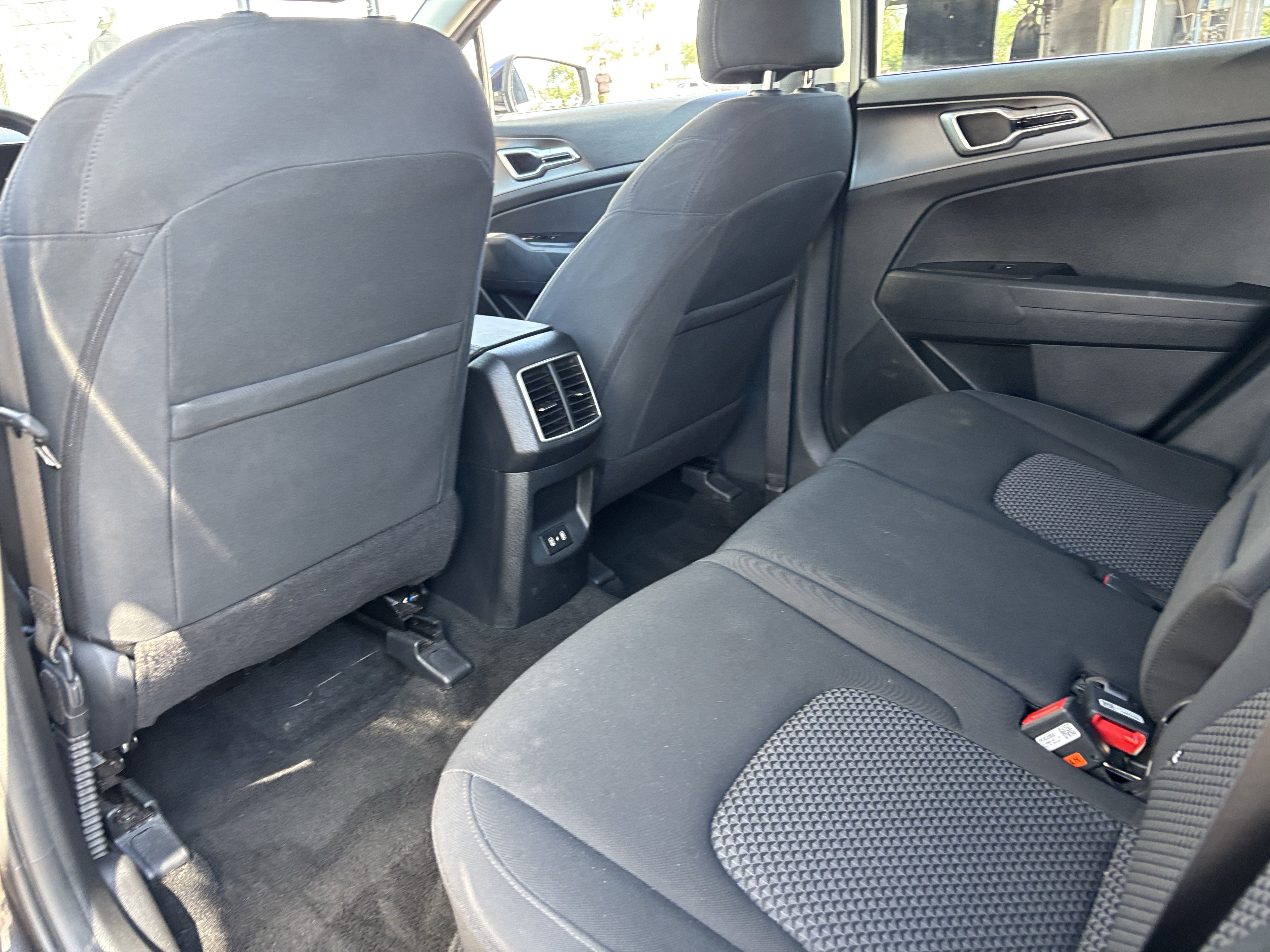 Certified 2026 Kia Sportage LX FWD image 15