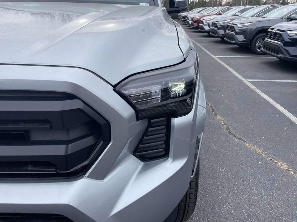 New 2025 Toyota Tacoma SR5 image 17