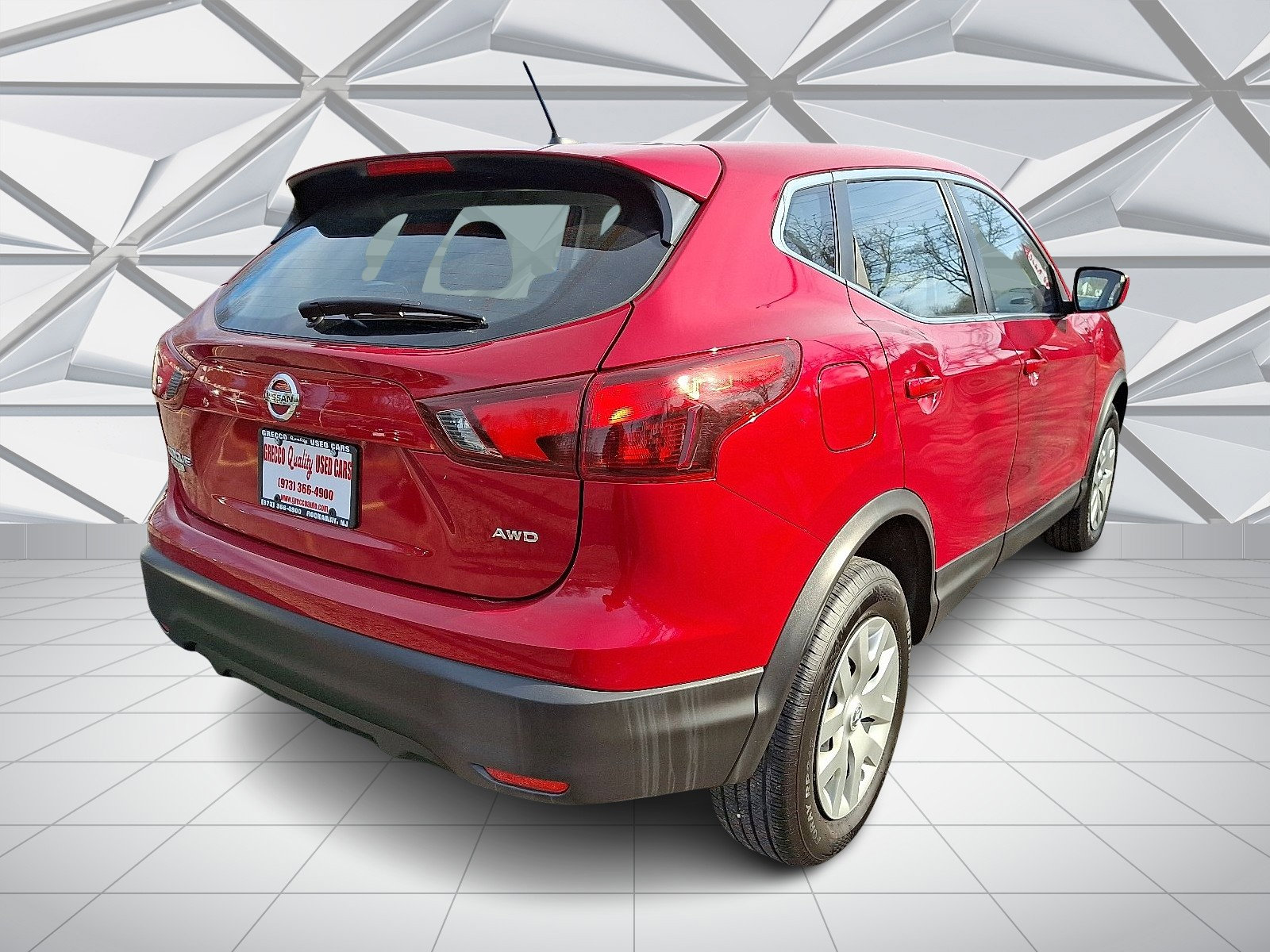 Used 2018 Nissan Rogue Sport S image 10